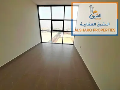 شقة غرفتين وصالة للإيجار السنوي في الجرف 2 عجمان بالقرب من مدرسة الأقصى أول ساكن بتشطيبات راقية وبلكونة وإطلالة ممتازة وغرف ماستر وتكييف مركزي