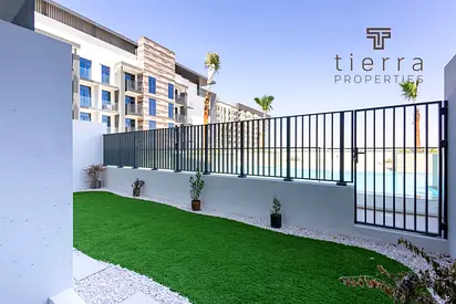 Fully Furnished | Pool & Amenities view