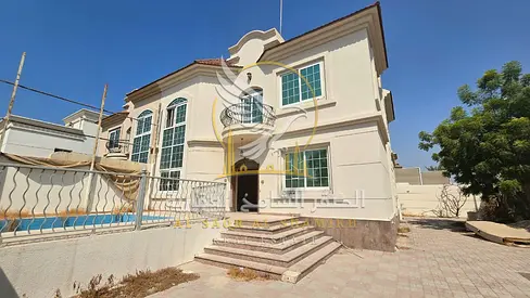Independent Villa for Annual Rent in Sharqan with 5 Bedrooms 3 Master Bedrooms Private Pool Large Garden Majlis and 6 Bathrooms