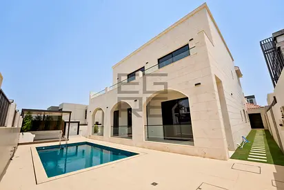 Private Pool | Next to School | Freehold