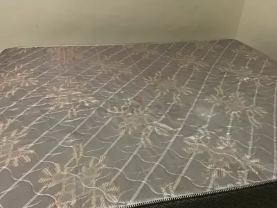 Queen size mattress - good used condition