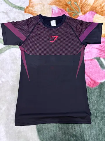 Gymshark Onyx Compression Shirts