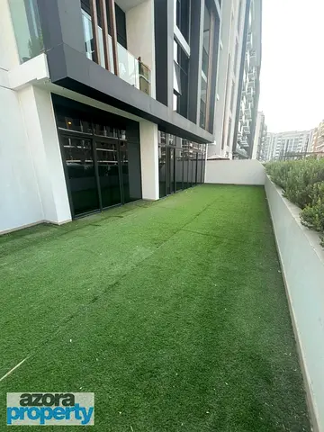 Spacious 3BR | Large Balcony | Community View | Azizi Riviera