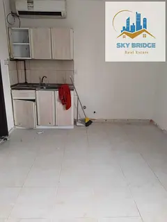 Studio woth Ac and central gass only for family