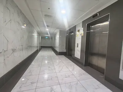 Spacious 3BHK apartment with balcony, wardrobe, Parking, central AC nearby school