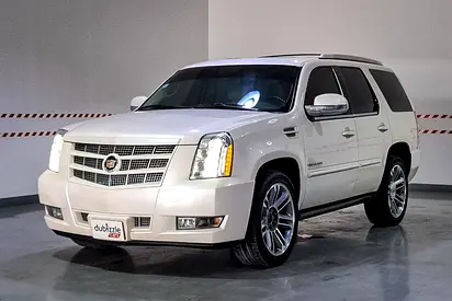 2013 Cadillac ESCALADE photo 3
