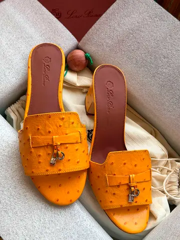 LORO PIANA