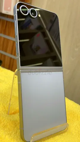 Like New - Samsung Galaxy Z Flip6 5G (256GB) - Phonebot