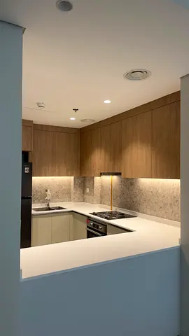 Wrapping and flooring