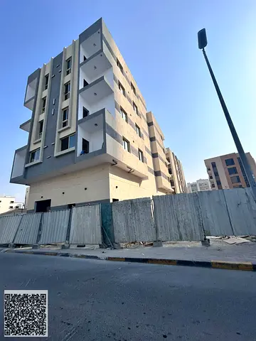 مبنى جديد تماماً للبيع