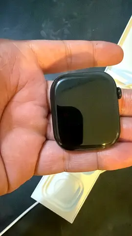 Apple Watch Series 11 46mm GPS Black Aluminum 100% Battery