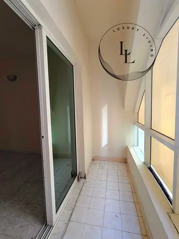 Lavish 1bhk apartment is available in 31k with balcony at prime location