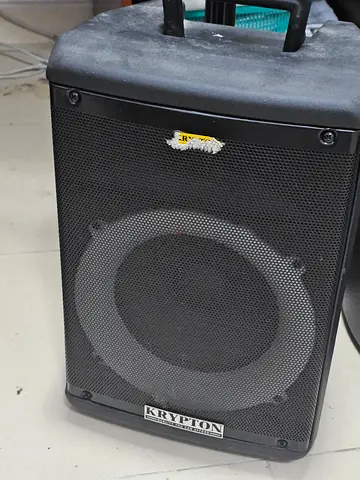 2 Portable Speakers Krypton