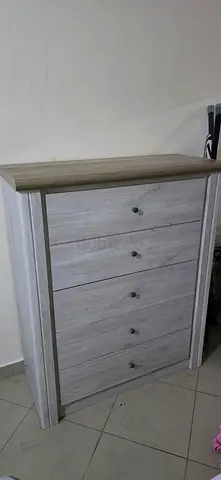 خزانة 5 جرارات Chest drawers (5)