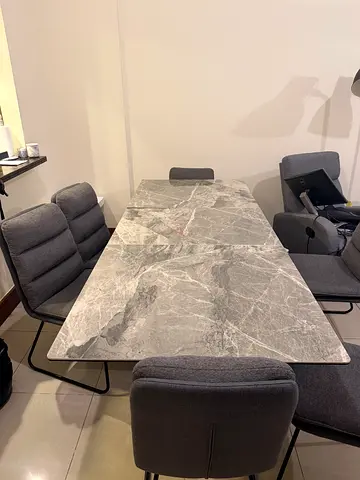 Marble-effect Expandabale Dining Table with 6 Padded Chairs - Excellent Condition like new