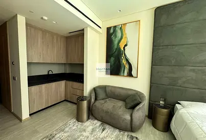 ELEGANT STUDIO | FURNISHED | NEAR MALL