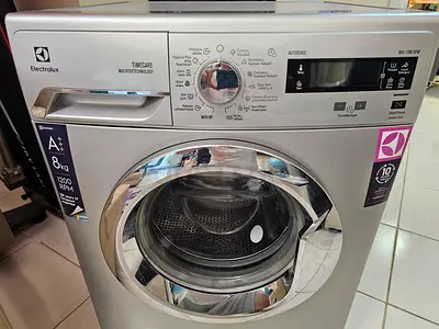 Electrolux 8kg Front Load Washing Machine - Silver, 1200 RPM