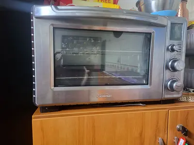 Baking oven