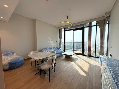 Modern 2 Bed Residence | Panoramic Views | Elegant Living