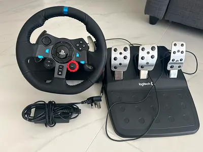 Logitech G29 Wheel + Pedals for PlayStation (Good Condition)