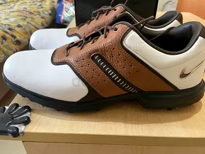 Nike Men’s Golf Shoes White & Brown US 11 brand new