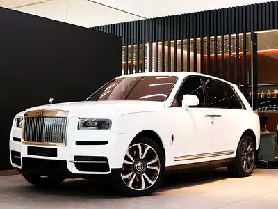 Rolls-Royce Cullinan Silver Badge | Model Year 2024 | 3,965 Kms
