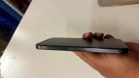 16 pro Max battery , 88% battery health, 512GB