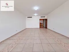 Amazing 3BHK | Parking | Cabinet | Near Mall