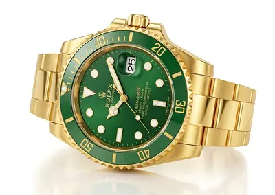 Green Dial Gold-Tone Luxury Style Wristwatch