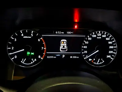 2025 Nissan X-TRAIL — миниатюра 15