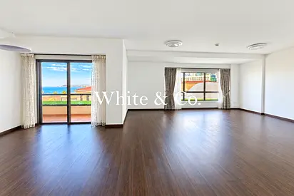 Sea + Dubai Eye View | Upgraded | Vacant