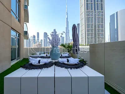 Burj Khalifa View | Closed Kitchen | Spacious