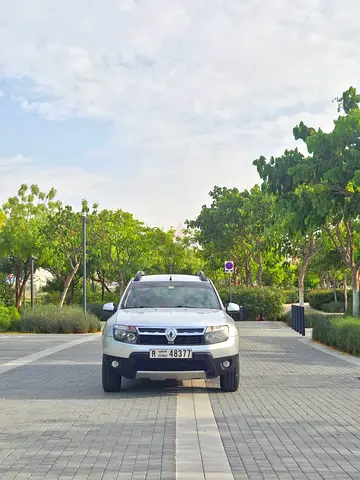 2015 Renault Duster Standard GCC Specs