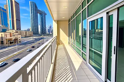Spacious 1BR | The Lofts Podium | Downtown Dubai