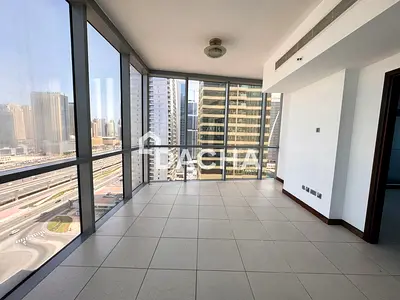 Corner Unit | High Floor | Vacant Now