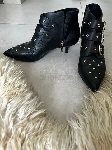 Valentino Black studded ankle boots with buckle straps — size 38 Eu