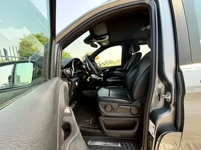 2024 Mercedes-BENZ V-CLASS — миниатюра 13