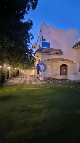 FULLY RENOVATED LUXURY VILLA WITH PRIVATE POOL | 11,000 SQ. FT. PLOT | AL FISHT