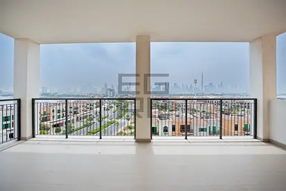 Skyline Views | Huge Layout | Flexible Payment
