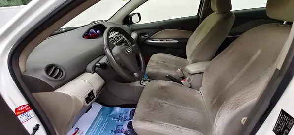 2009 Toyota Yaris GCC Specs | Reliable Sedan Second Owner Accident free