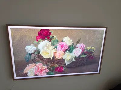 Hisense 65S7S Canvas / Frame TV – 65” 4K QLED – Like New