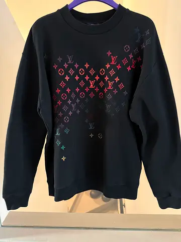 Louis Vuitton Embroidered Monogram Gradient Sweatshirt – Size L (Retail AED 7,650)