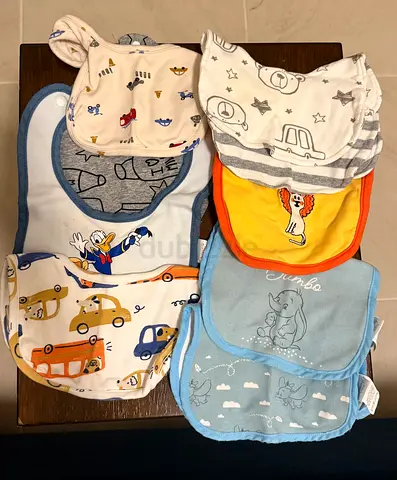 Baby bibs, bundle price 5 dhs