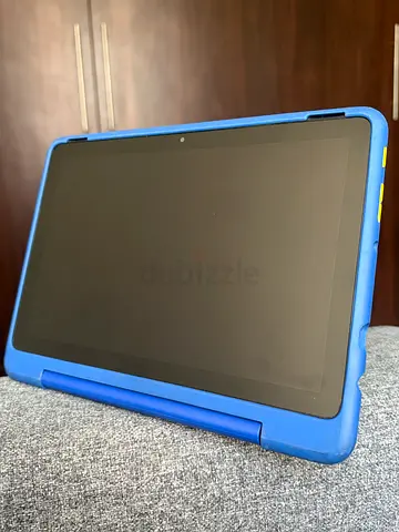 2x Amazon Fire HD 10 (13th Gen) Tablets + Blue & Green Cases, 32GB