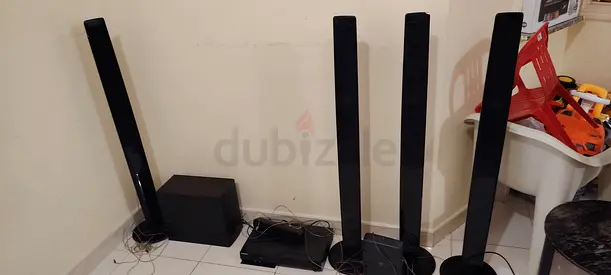 Samsung 5.1 Home Theater Speaker System with Subwoofer and wireless rear Receiver -Working Condition