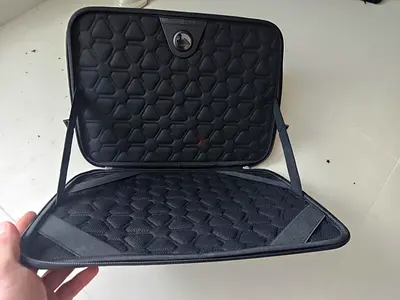 Spigen Protective Hard-Shell Laptop Case | Black 14"-15"