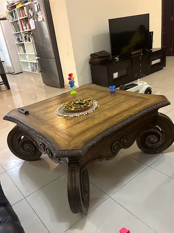 Solid Wood Ornate Coffee Table with Scroll Legs - Heavy, Classic Design. Approximately 120cm^2