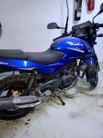 2018 Bajaj Pulsar 180cc at 900 AED Only