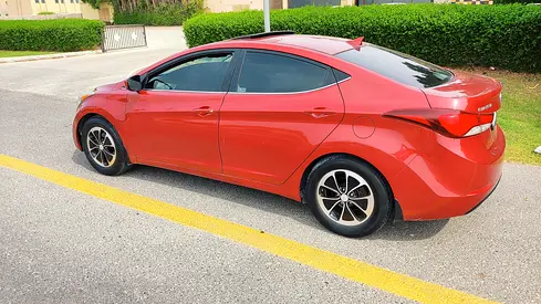 صورة 9 لـ 2015 Hyundai ELANTRA