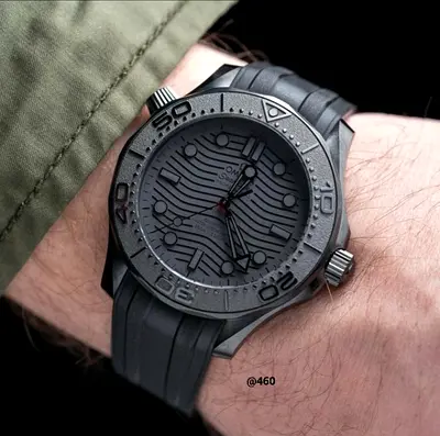 Men's Black Diver Style Wristwatch — All-Black Ceramic Case and Rubber Strap
